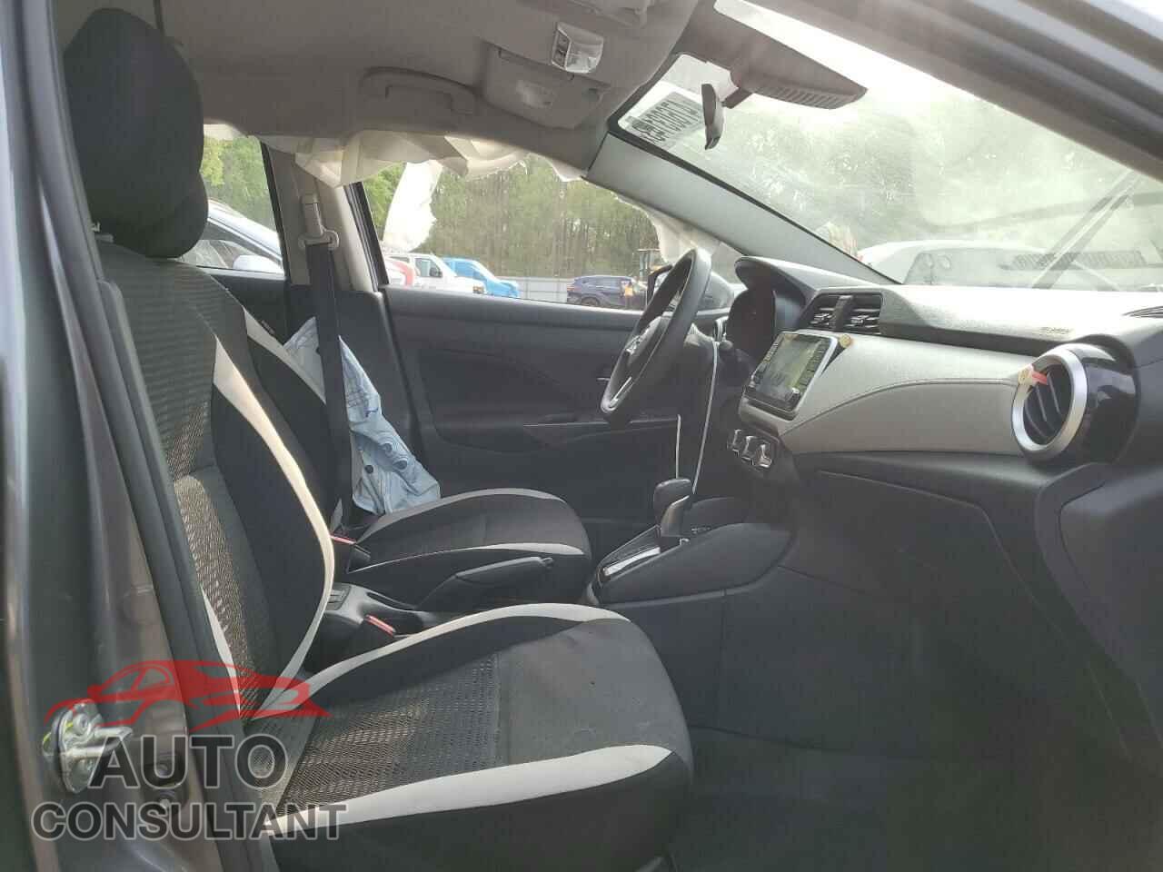 NISSAN VERSA 2021 - 3N1CN8EVXML881173