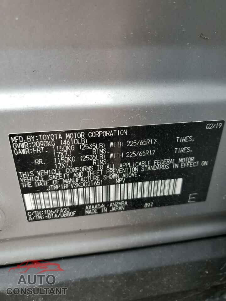 TOYOTA RAV4 2019 - JTMP1RFV3KD021651