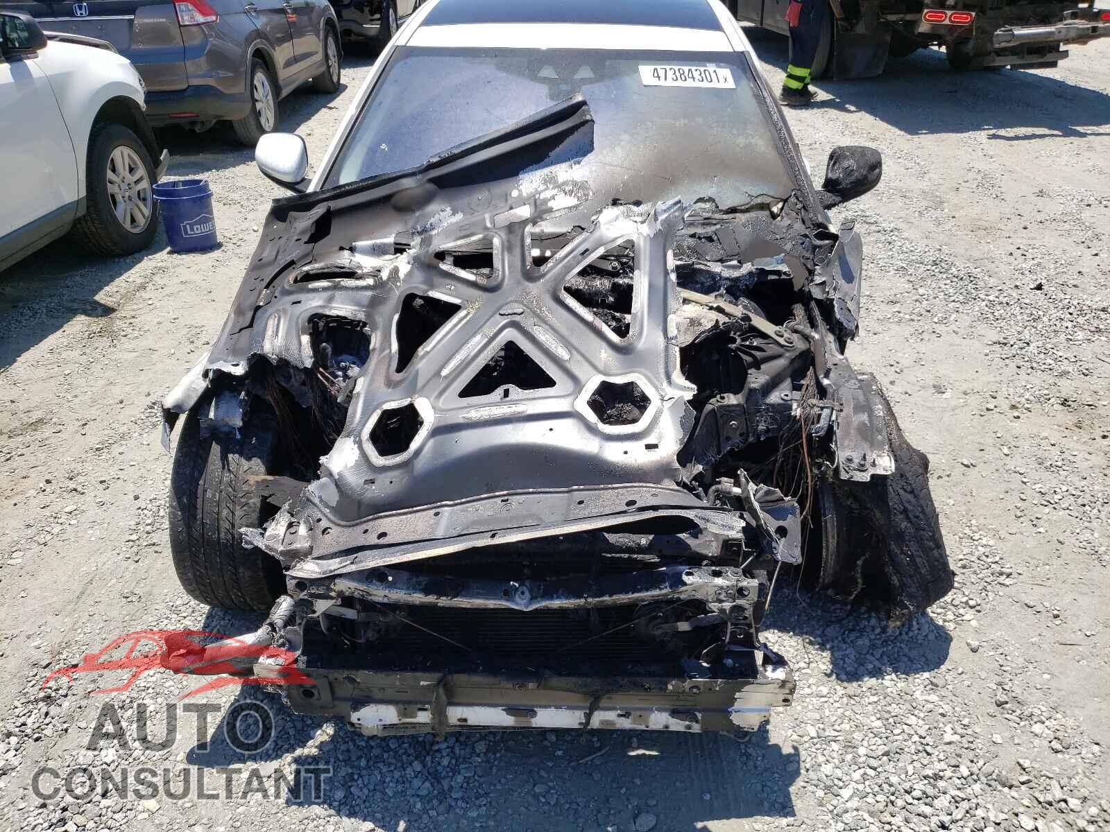 JAGUAR XE 2020 - SAJAE4FX7LCP60657