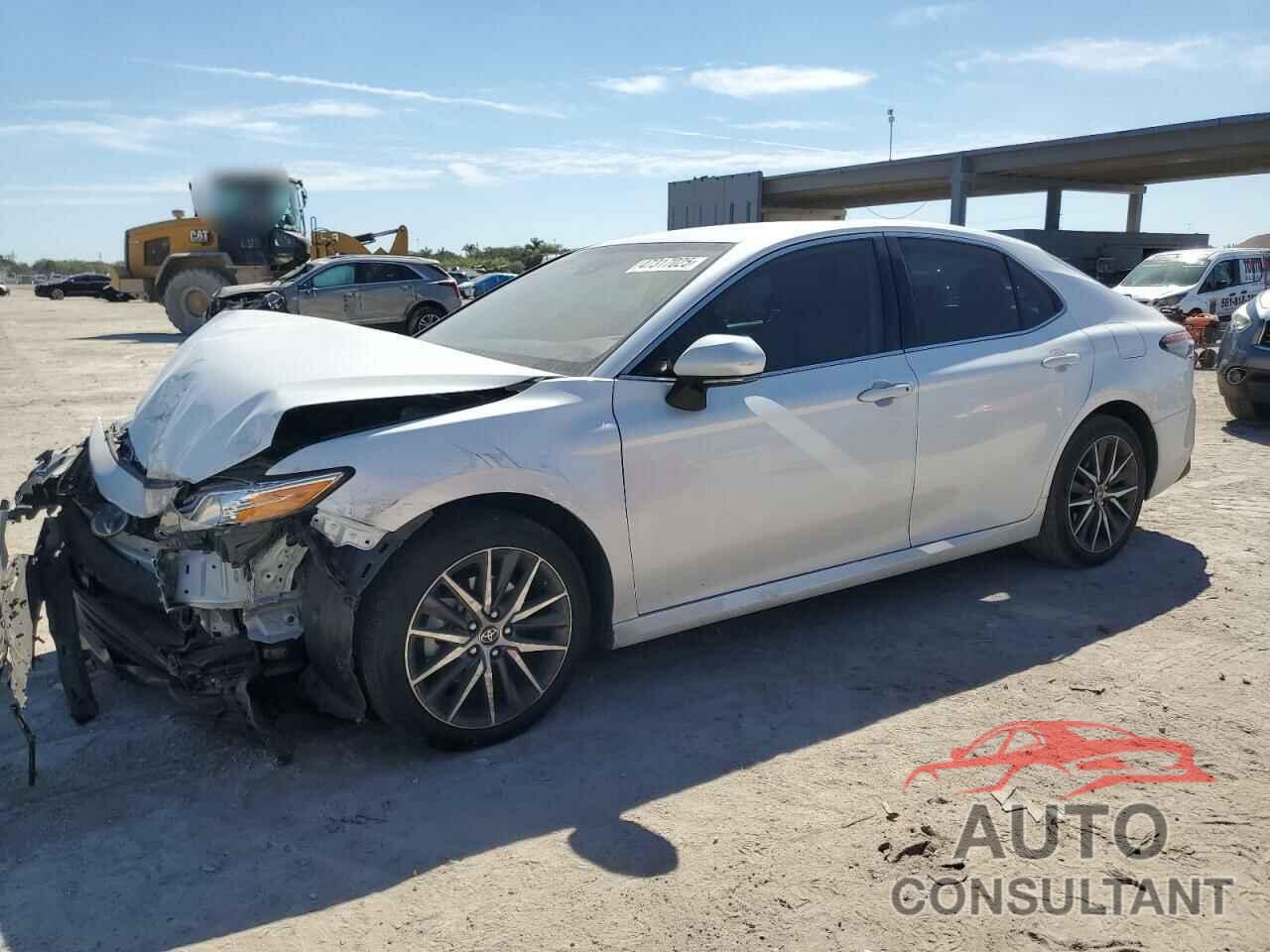 TOYOTA CAMRY 2023 - 4T1F31AK8PU606880