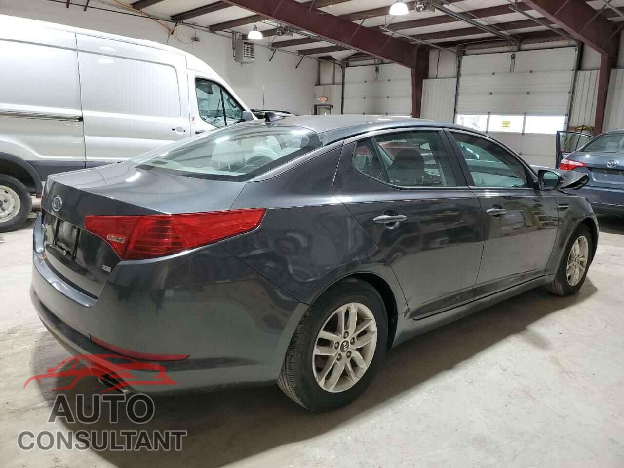 KIA OPTIMA 2011 - KNAGM4A71B5096827