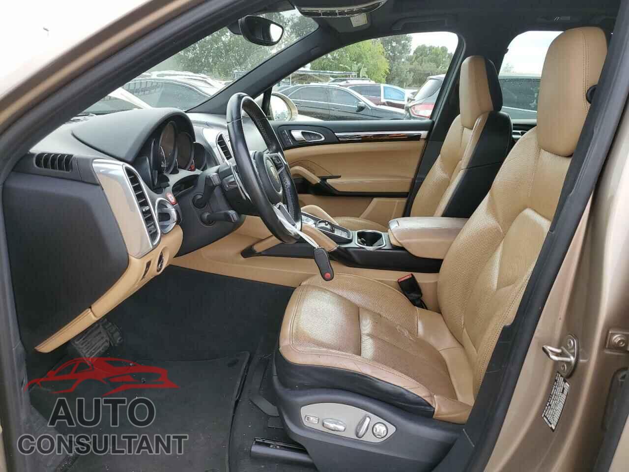 PORSCHE CAYENNE 2016 - WP1AA2A29GKA14540
