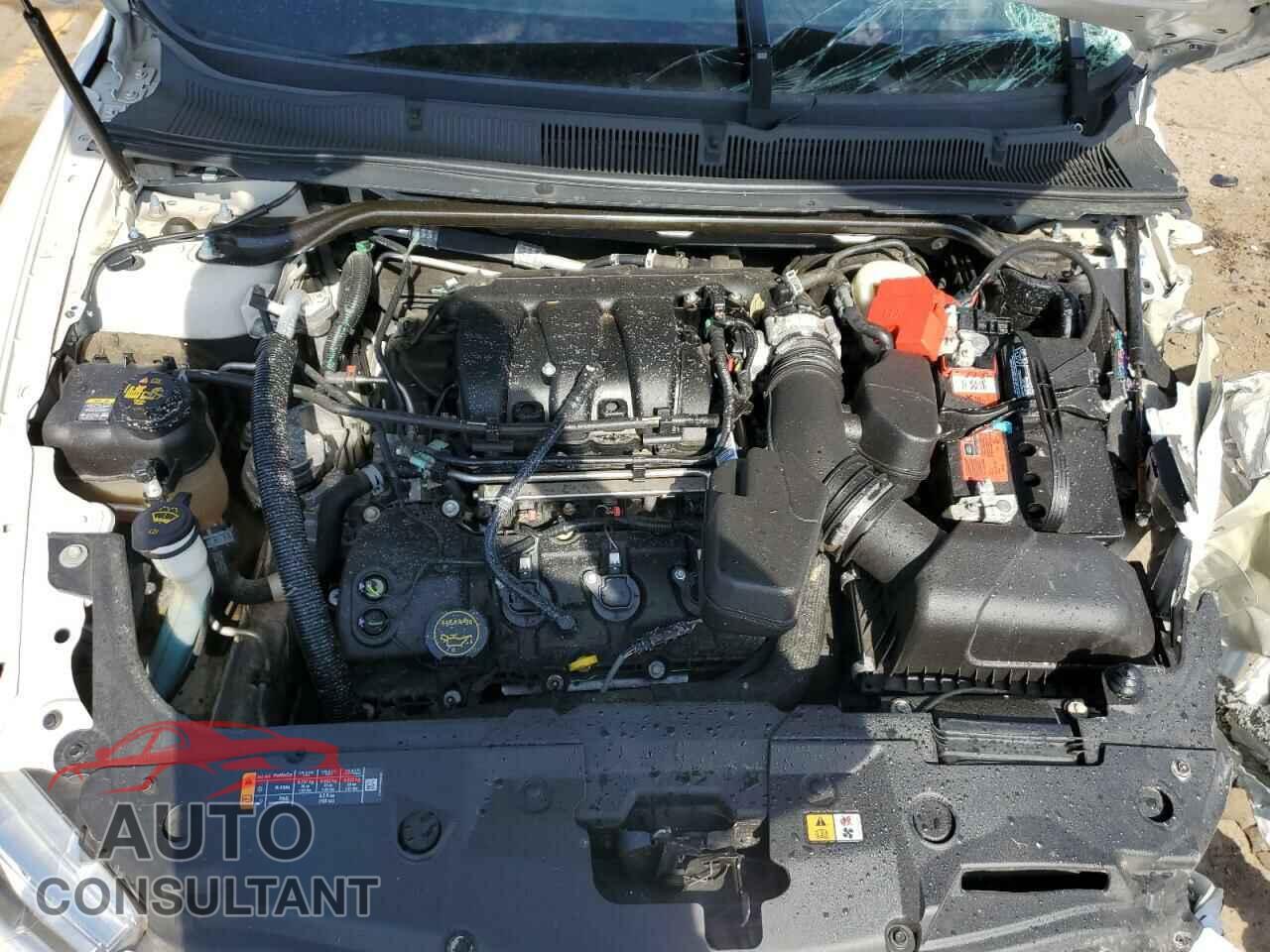 FORD TAURUS 2017 - 1FAHP2H82HG142993