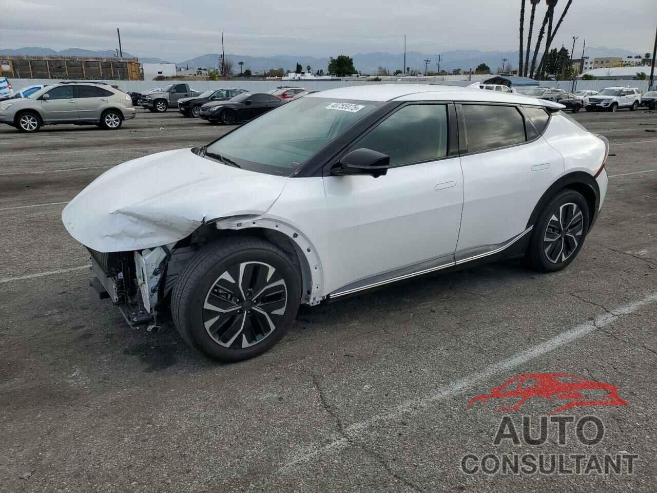 KIA EV6 LIGHT 2022 - KNDC3DLC0N5055138