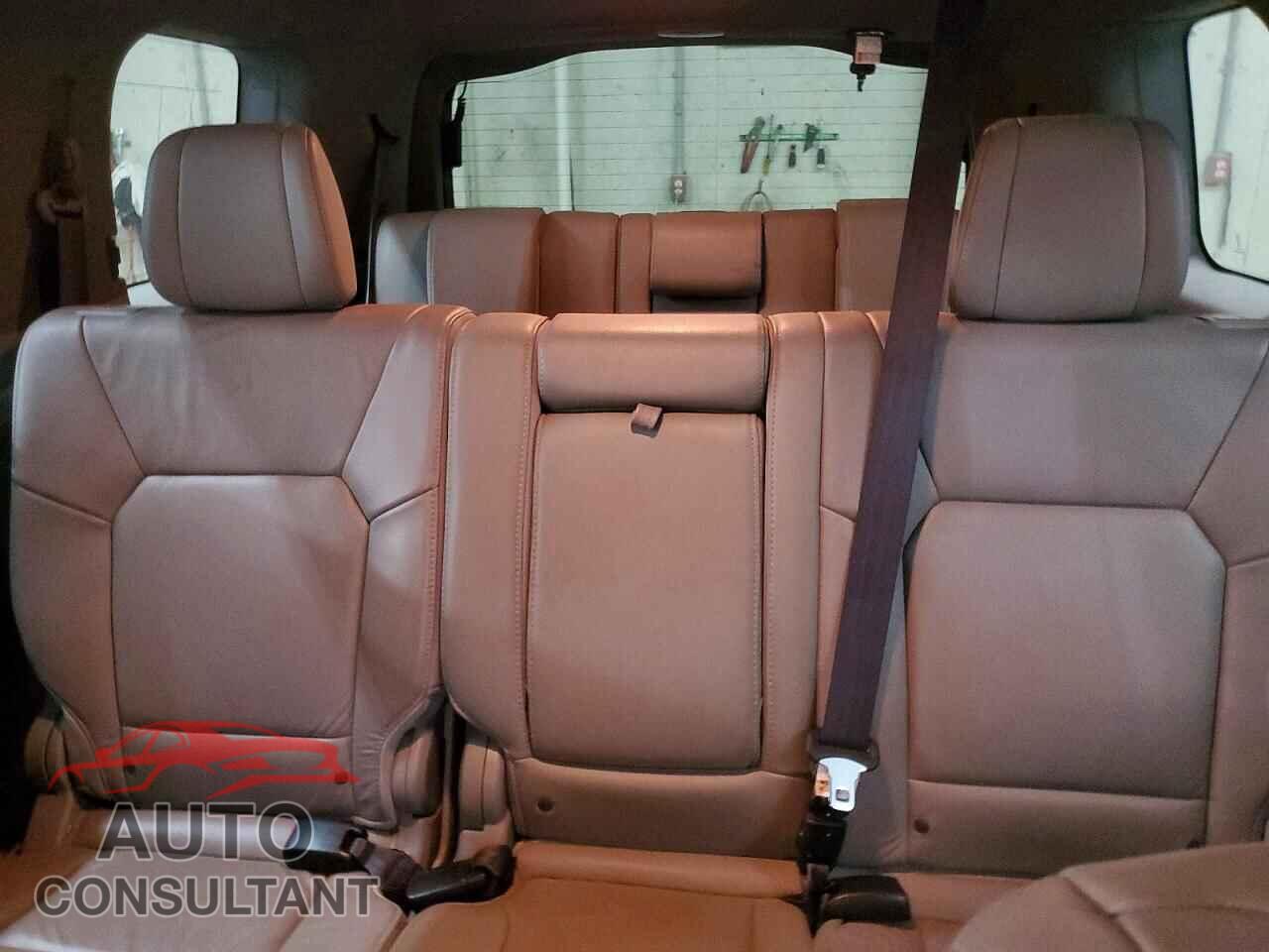 HONDA PILOT 2013 - 5FNYF3H6XDB038483