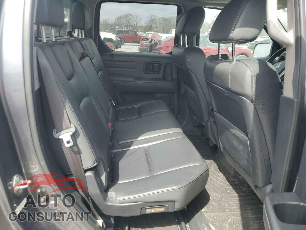 HONDA RIDGELINE 2013 - 5FPYK1F52DB009402