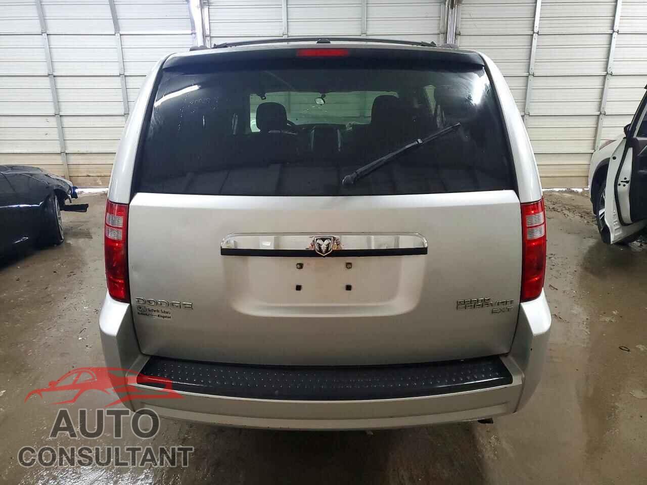 DODGE CARAVAN 2010 - 2D4RN5D11AR475689