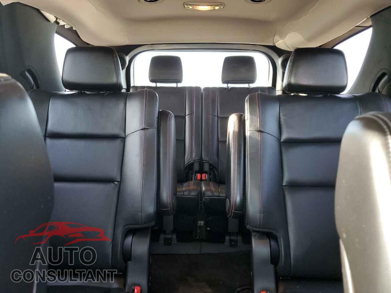 DODGE DURANGO 2018 - 1C4RDJDG2JC330537
