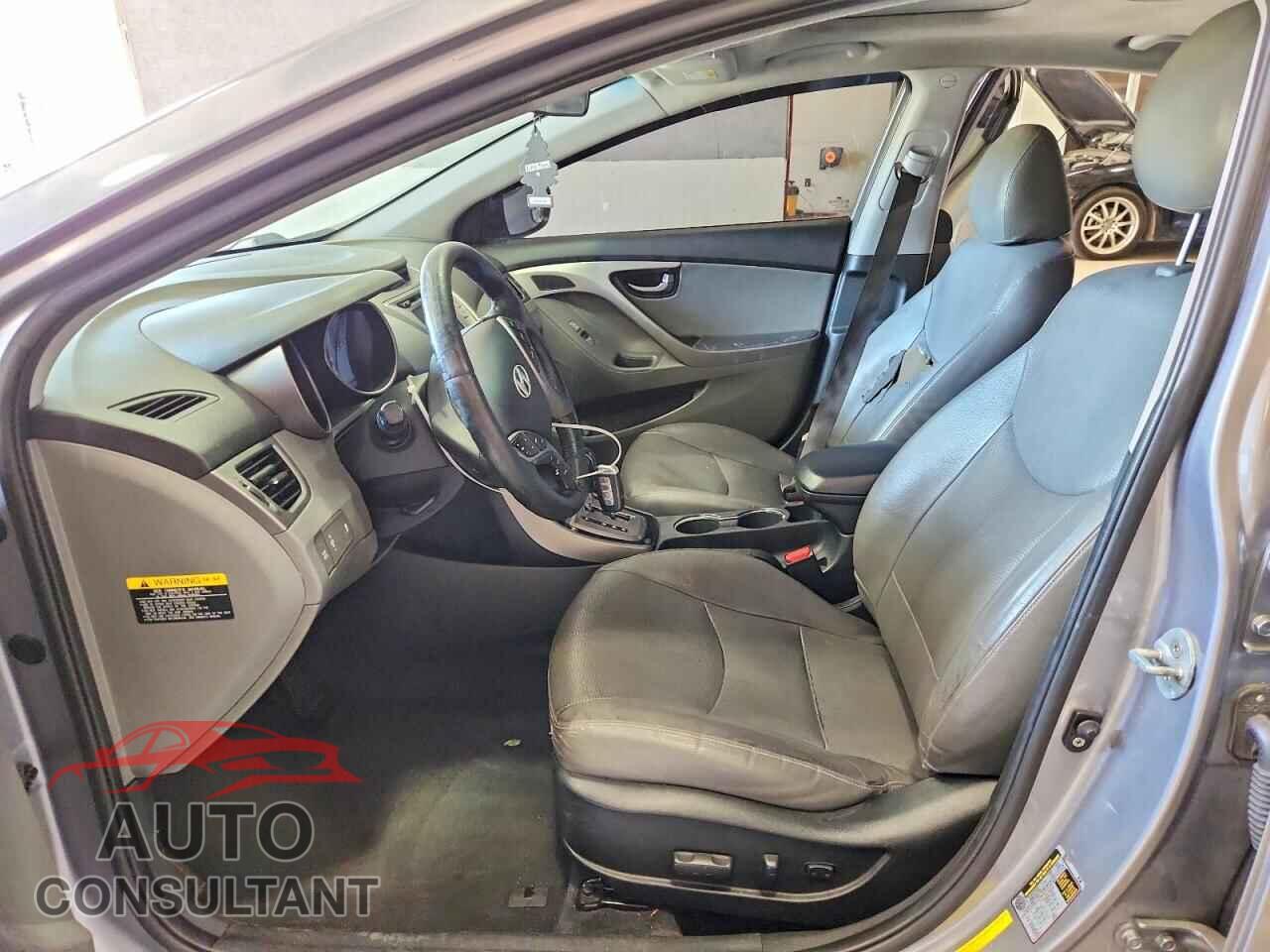 HYUNDAI ELANTRA 2013 - KMHDH4AE1DU615761