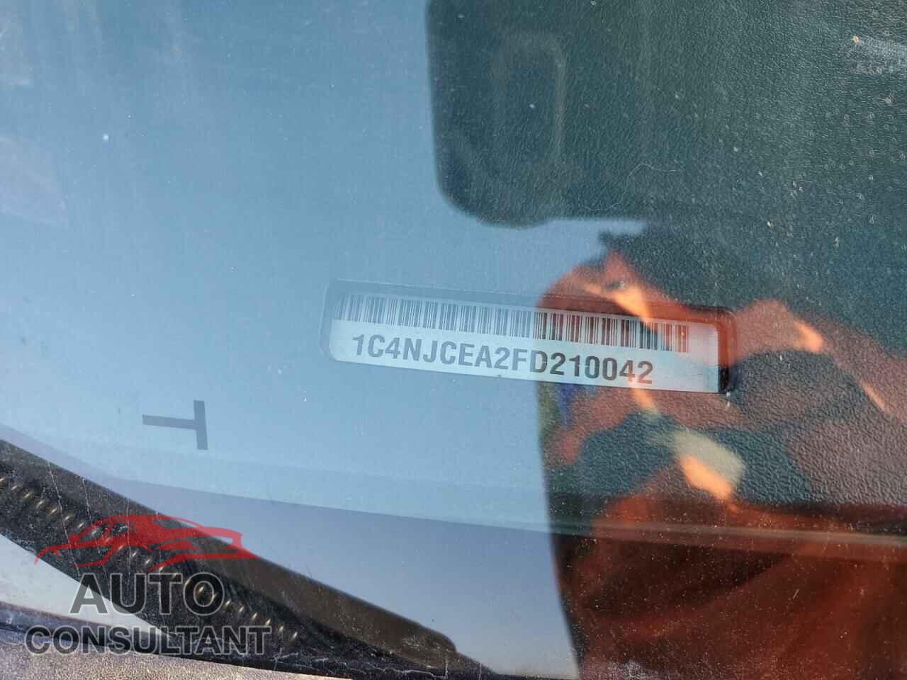 JEEP COMPASS 2015 - 1C4NJCEA2FD210042