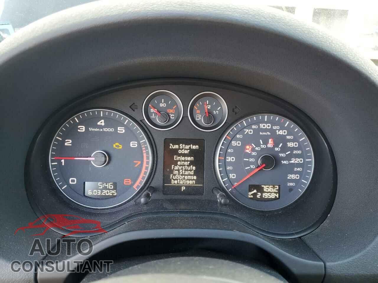 AUDI A3 2013 - WAUDFCFM5DA034119