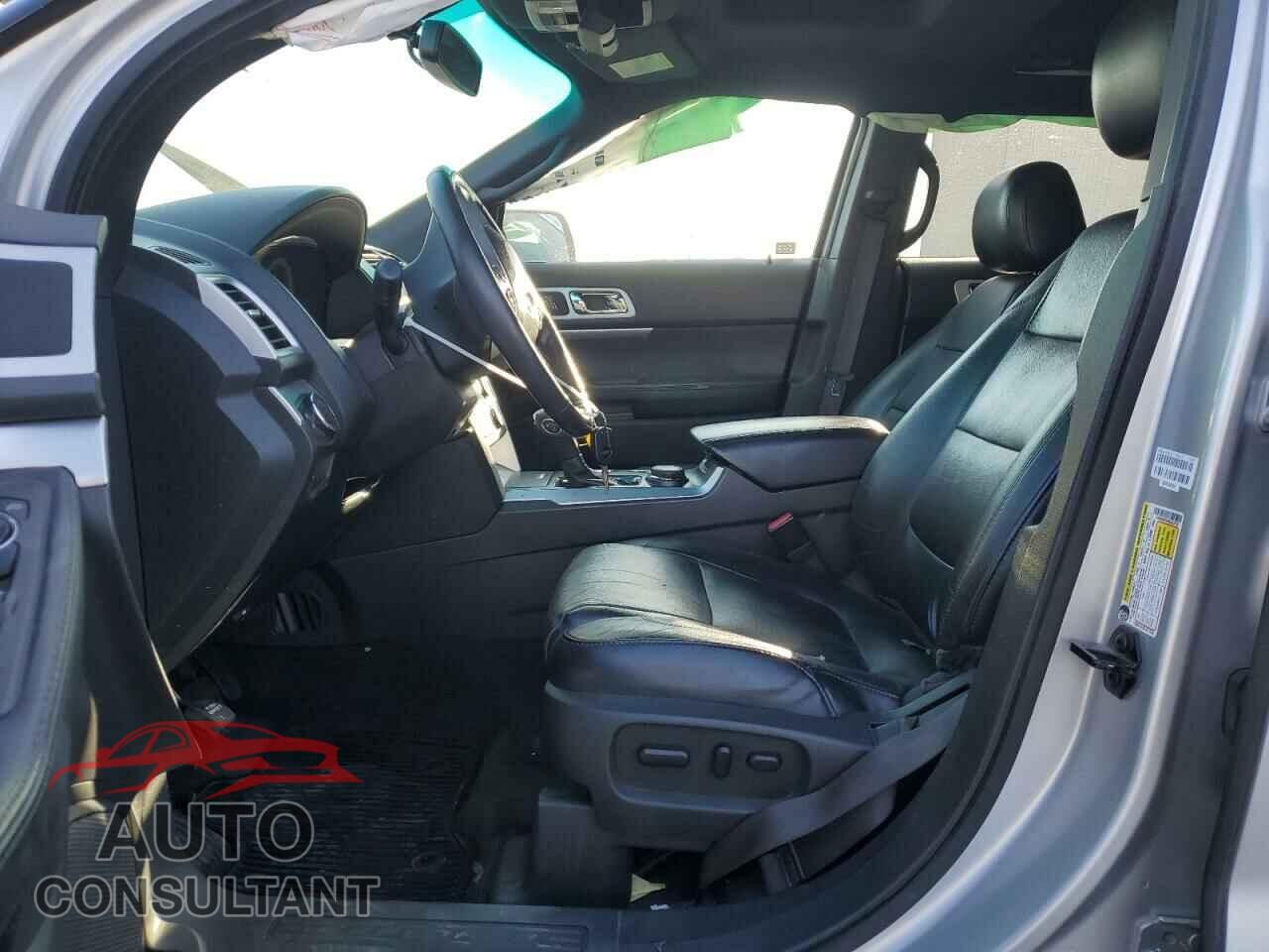 FORD EXPLORER 2011 - 1FMHK8D8XBGA93708
