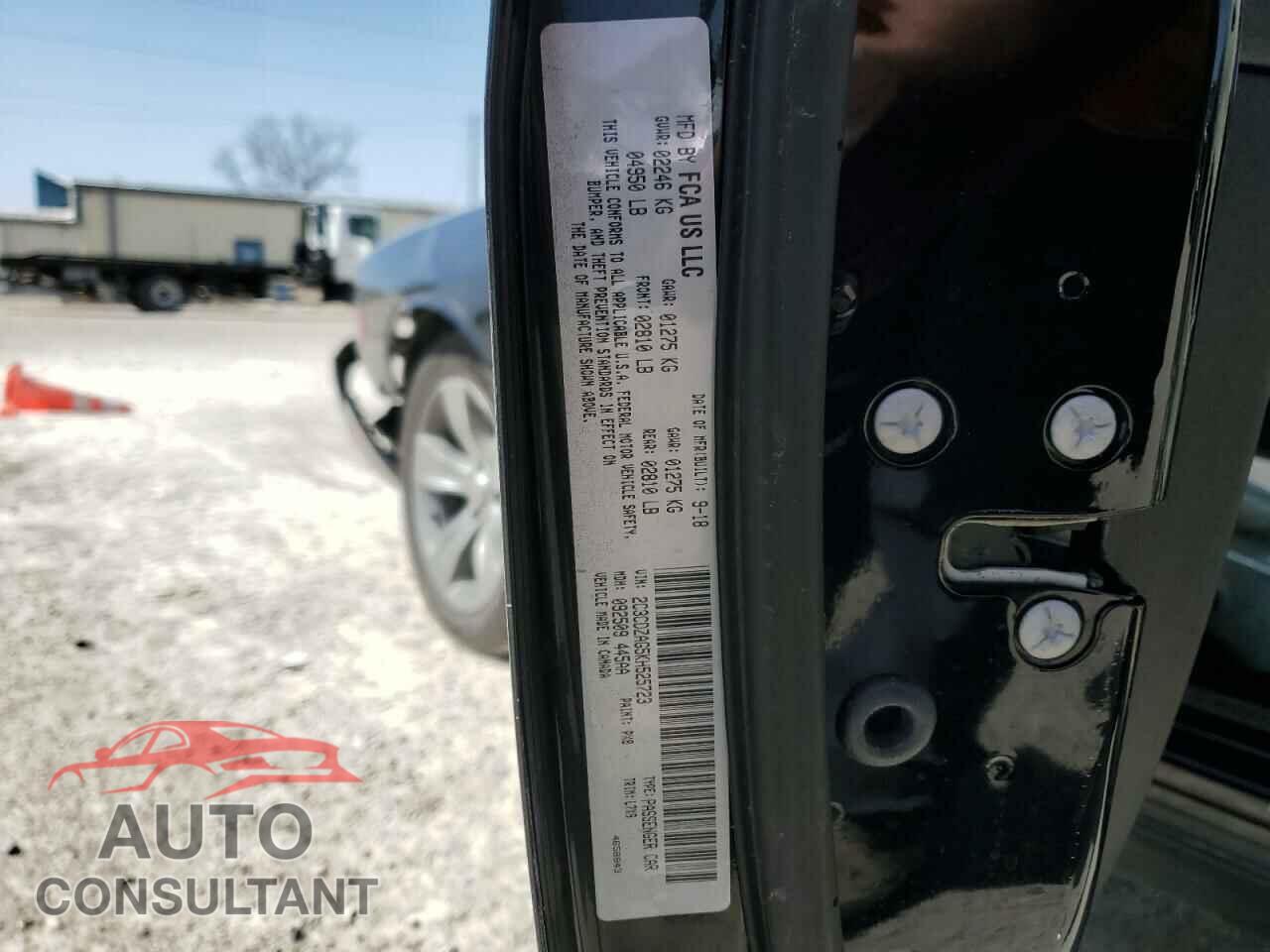 DODGE CHALLENGER 2019 - 2C3CDZAG5KH525723