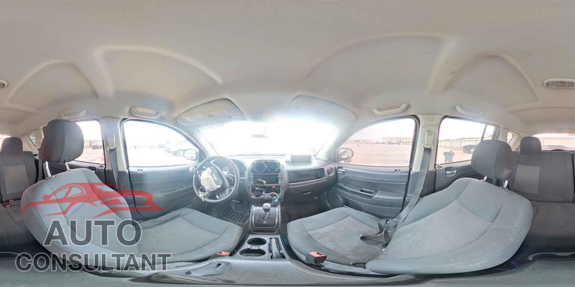 JEEP COMPASS 2010 - 1J4NT4FB3AD642424
