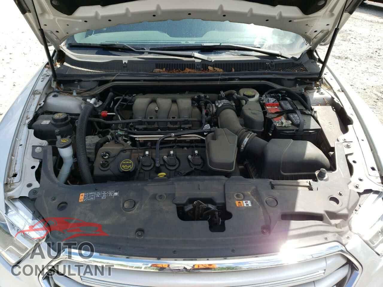 FORD TAURUS 2017 - 1FAHP2F87HG102623