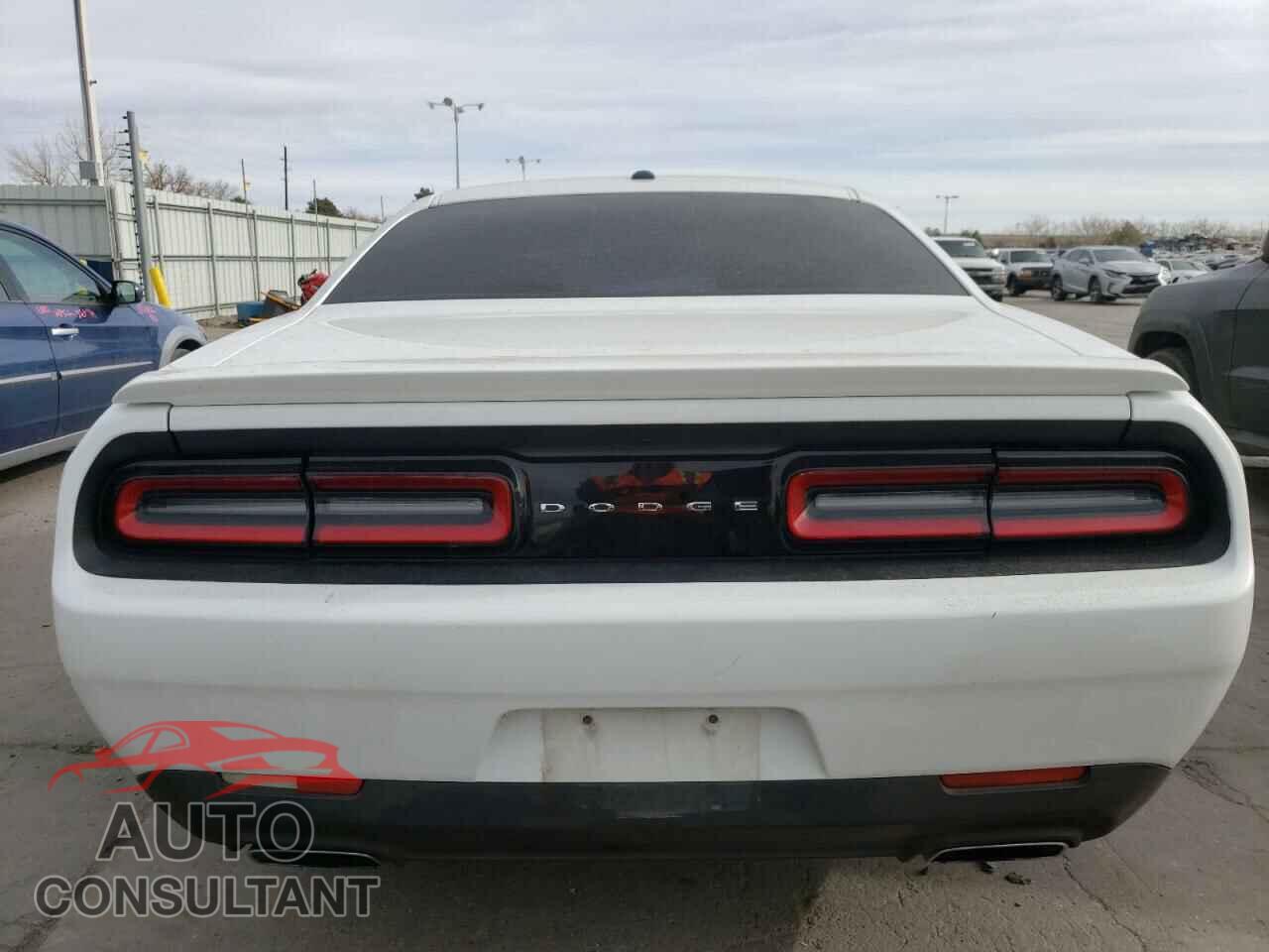 DODGE CHALLENGER 2017 - 2C3CDZBTXHH550461