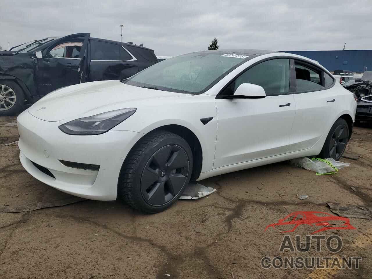 TESLA MODEL 3 2021 - 5YJ3E1EAXMF096135
