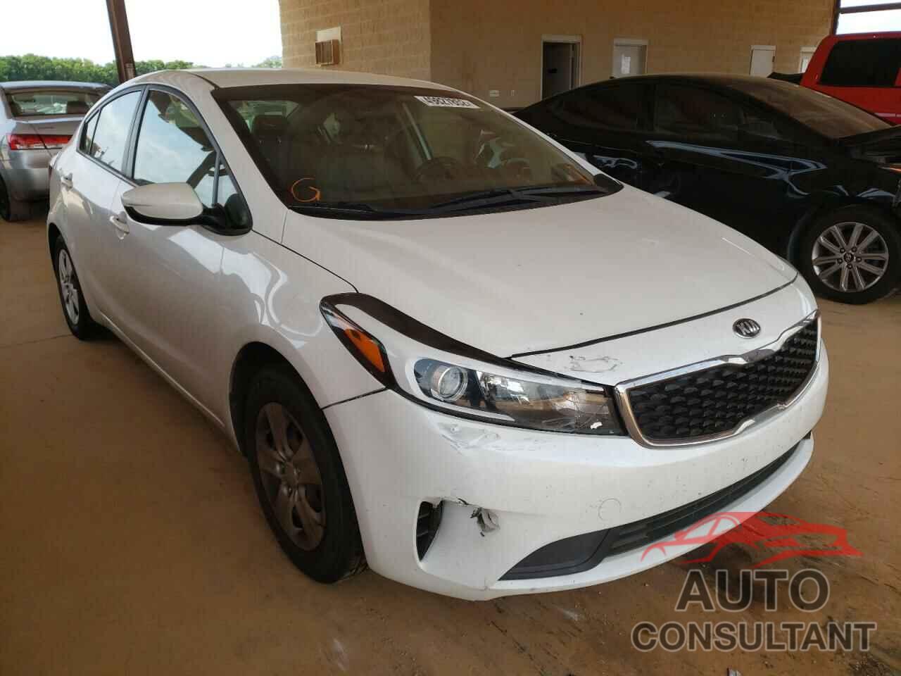 KIA FORTE 2018 - 3KPFL4A71JE195667