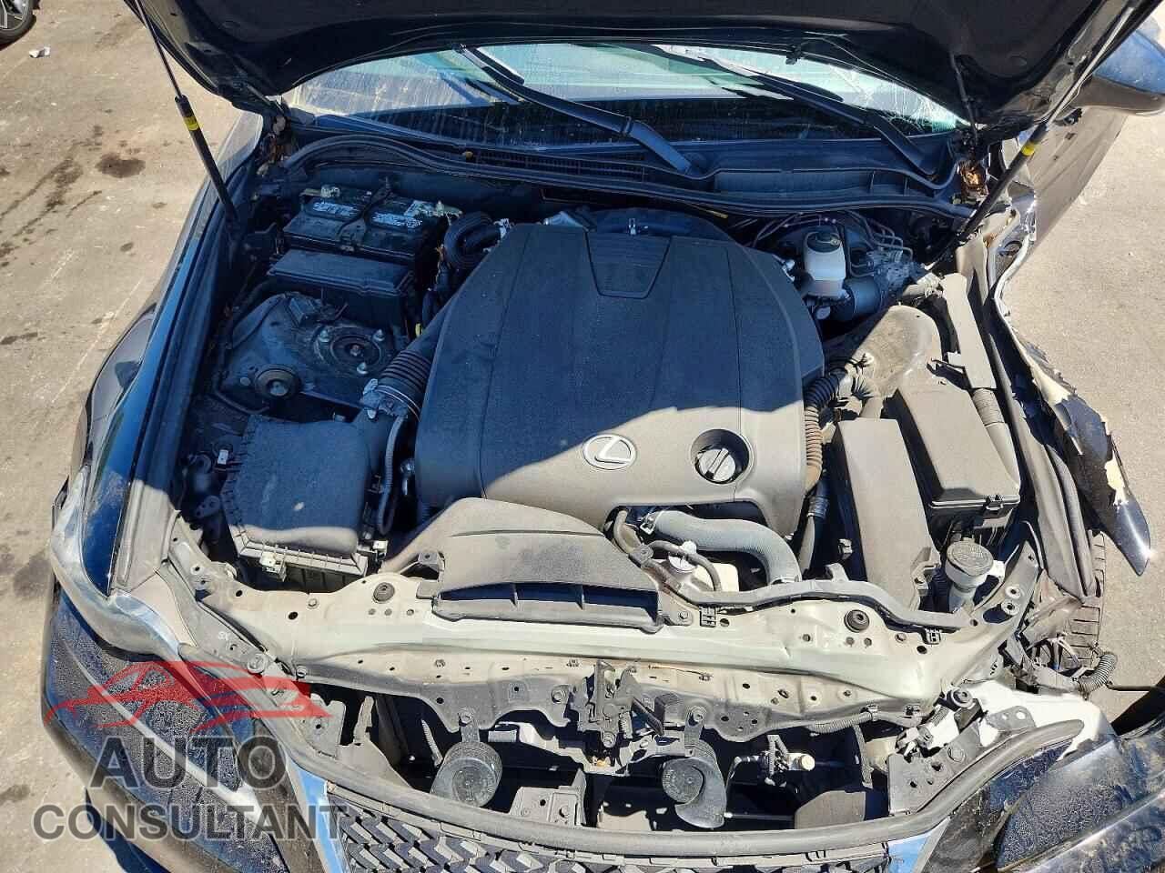 LEXUS IS 2014 - JTHBF1D22E5025077