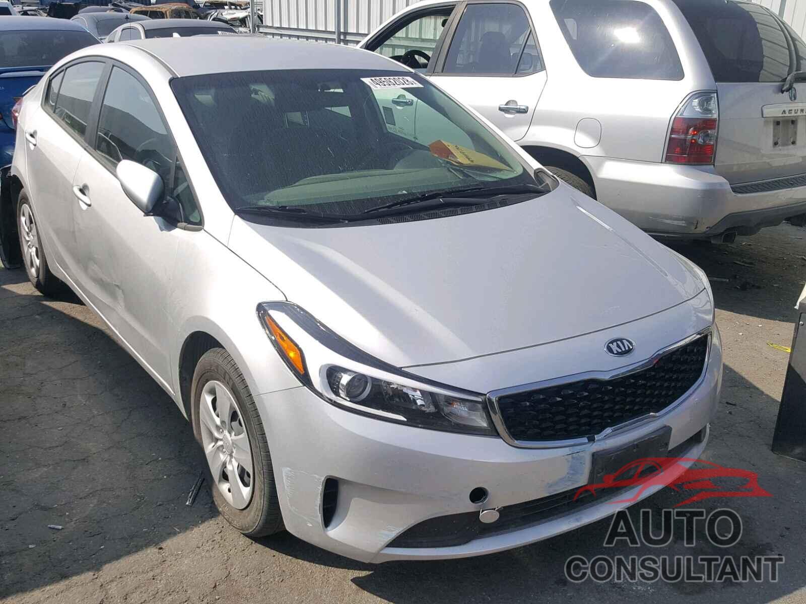 KIA FORTE 2018 - 3KPFK4A79JE221743