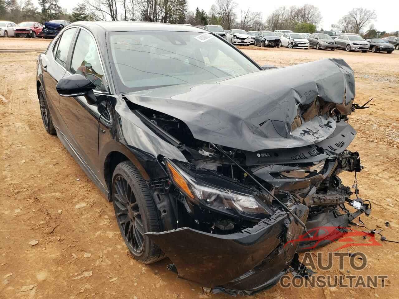 TOYOTA CAMRY 2022 - 4T1G11AK4NU001813