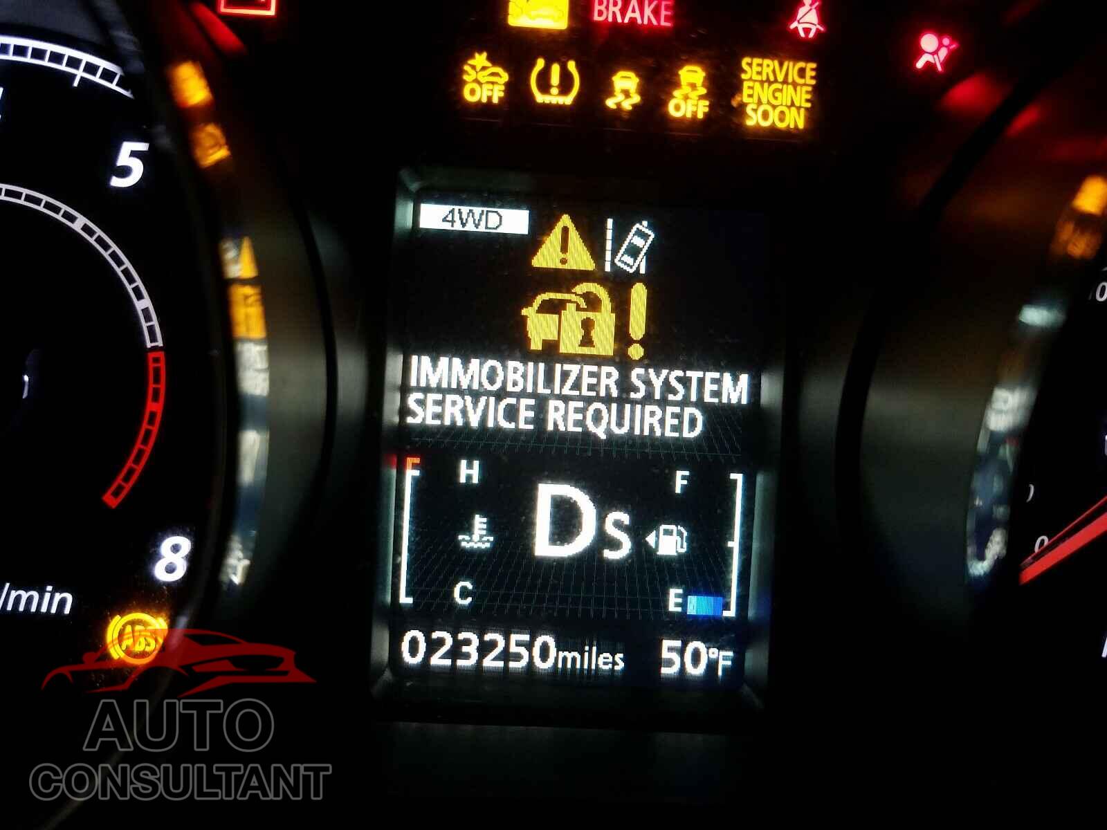 MITSUBISHI OUTLANDER 2020 - JA4AR3AU8LU018363