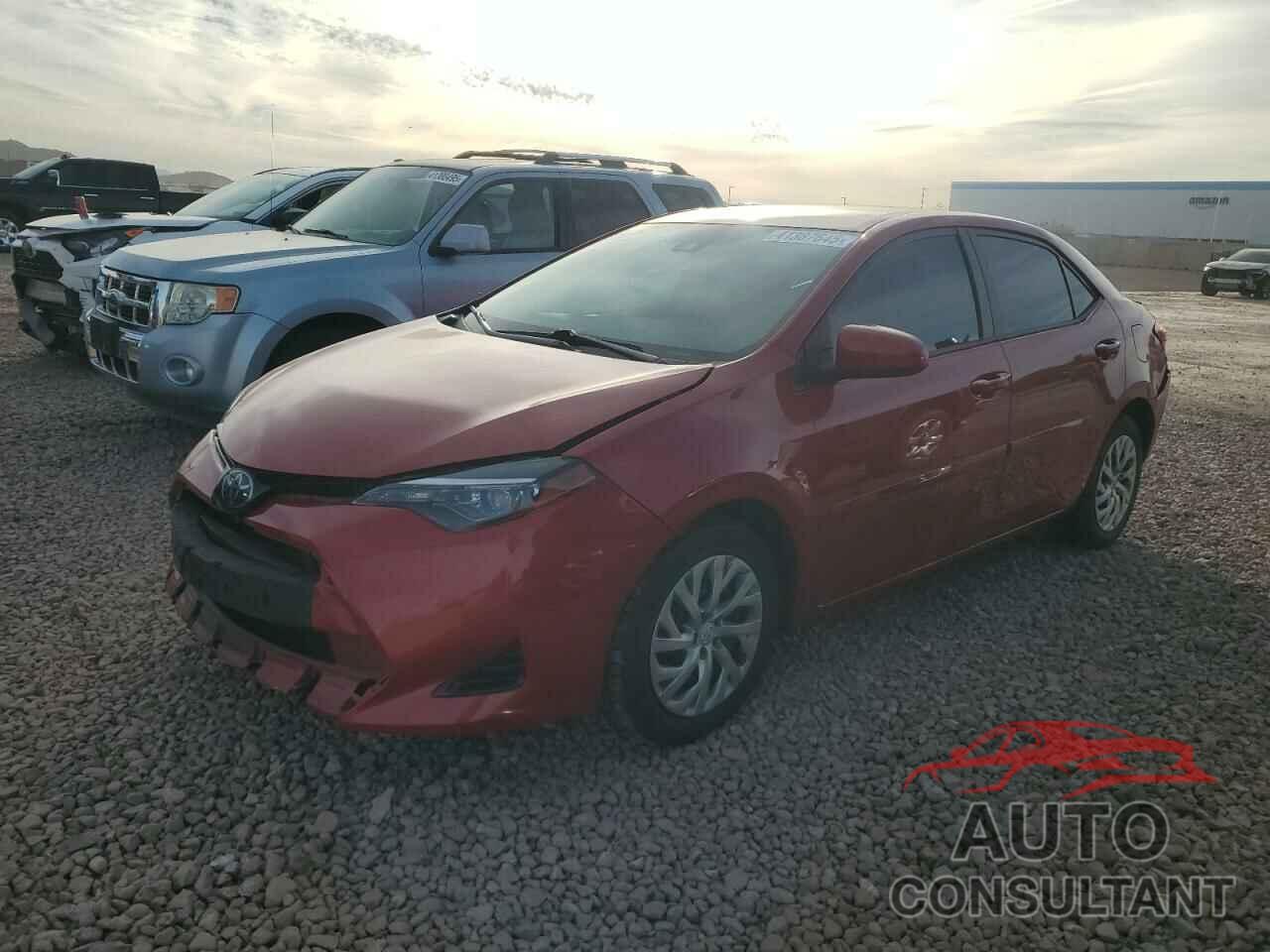 TOYOTA COROLLA 2018 - 2T1BURHE3JC002401