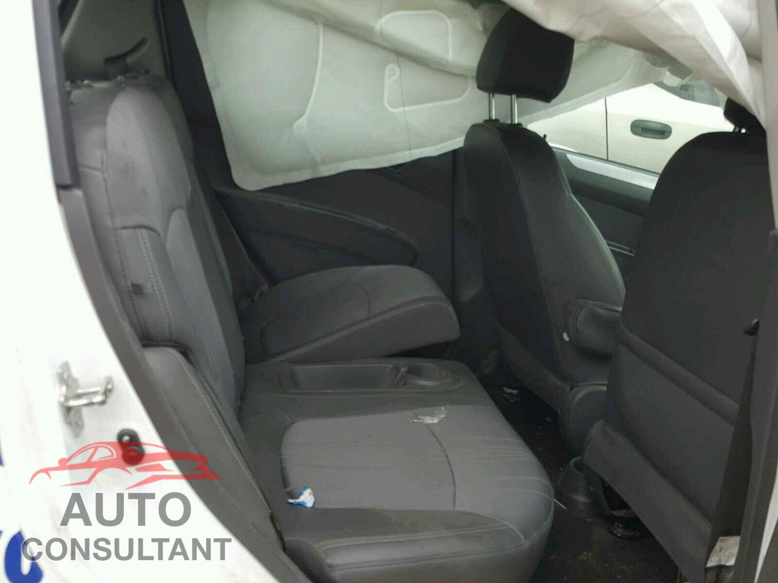CHEVROLET SPARK 2015 - KL8CB6S93FC747324