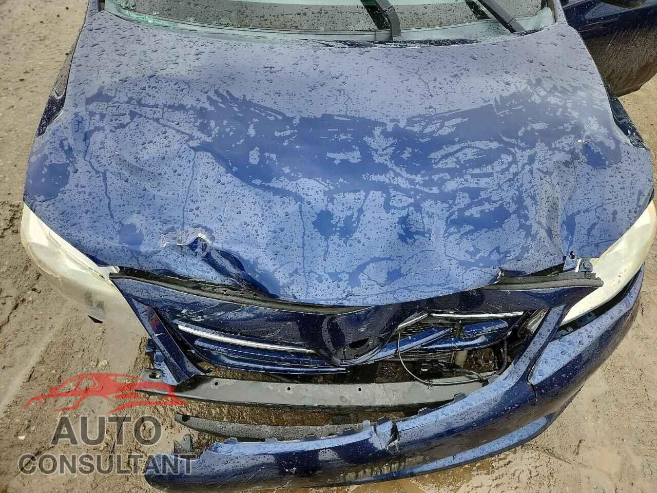 TOYOTA COROLLA 2013 - 2T1BU4EE2DC107085