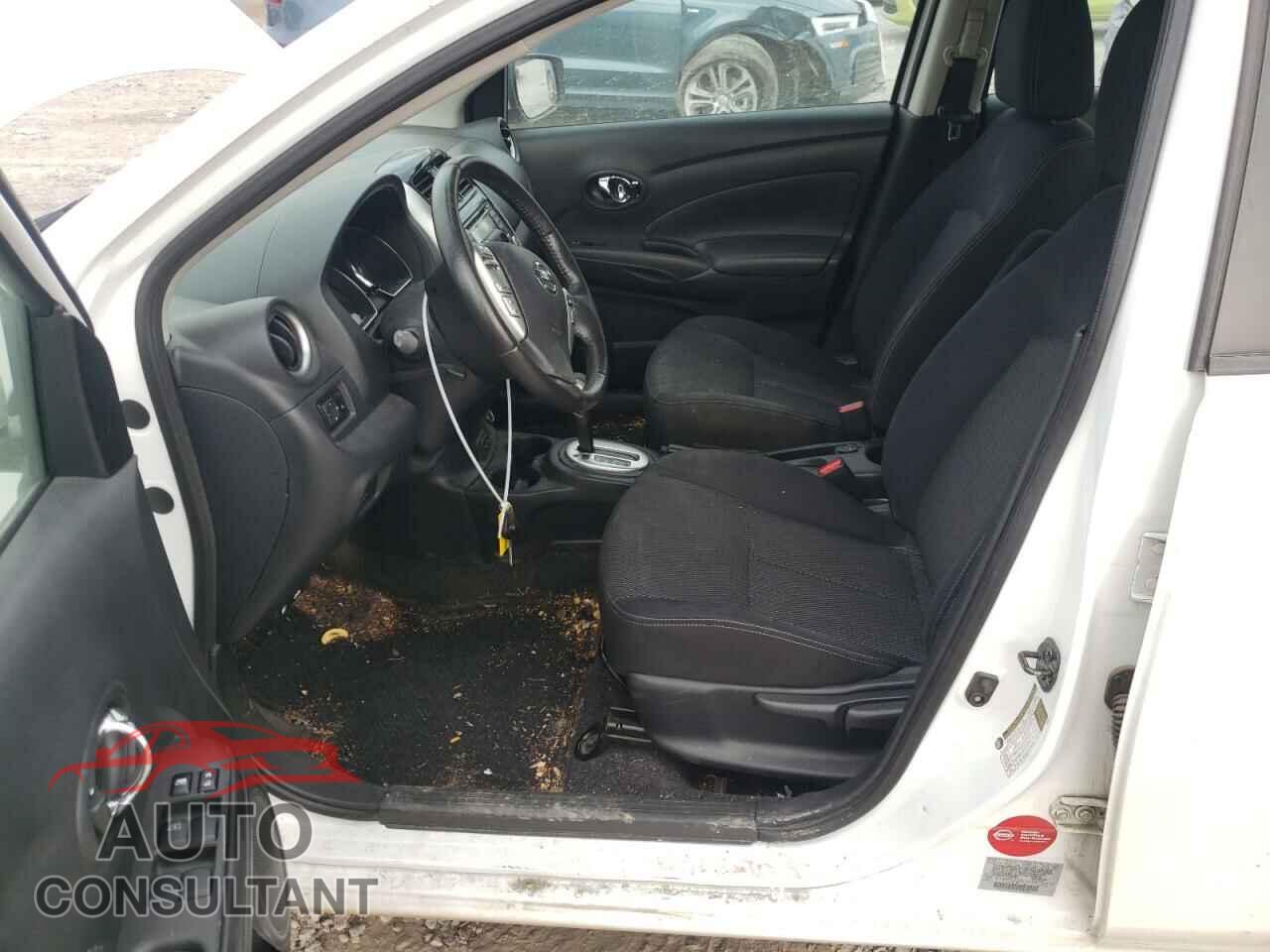 NISSAN VERSA 2017 - 3N1CN7AP3HL834915
