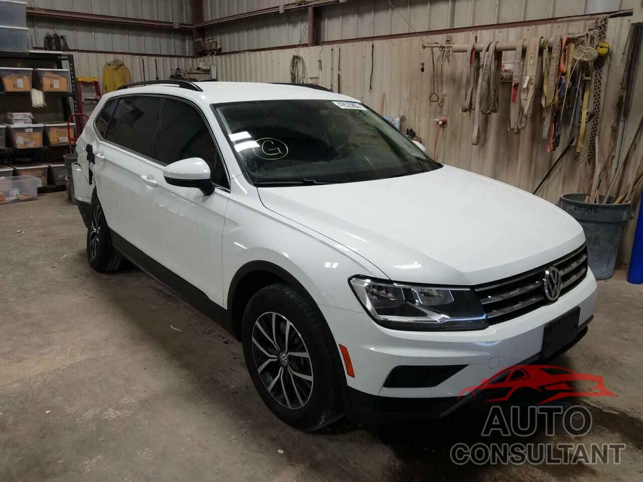 VOLKSWAGEN TIGUAN 2019 - 3VV3B7AX7KM093385