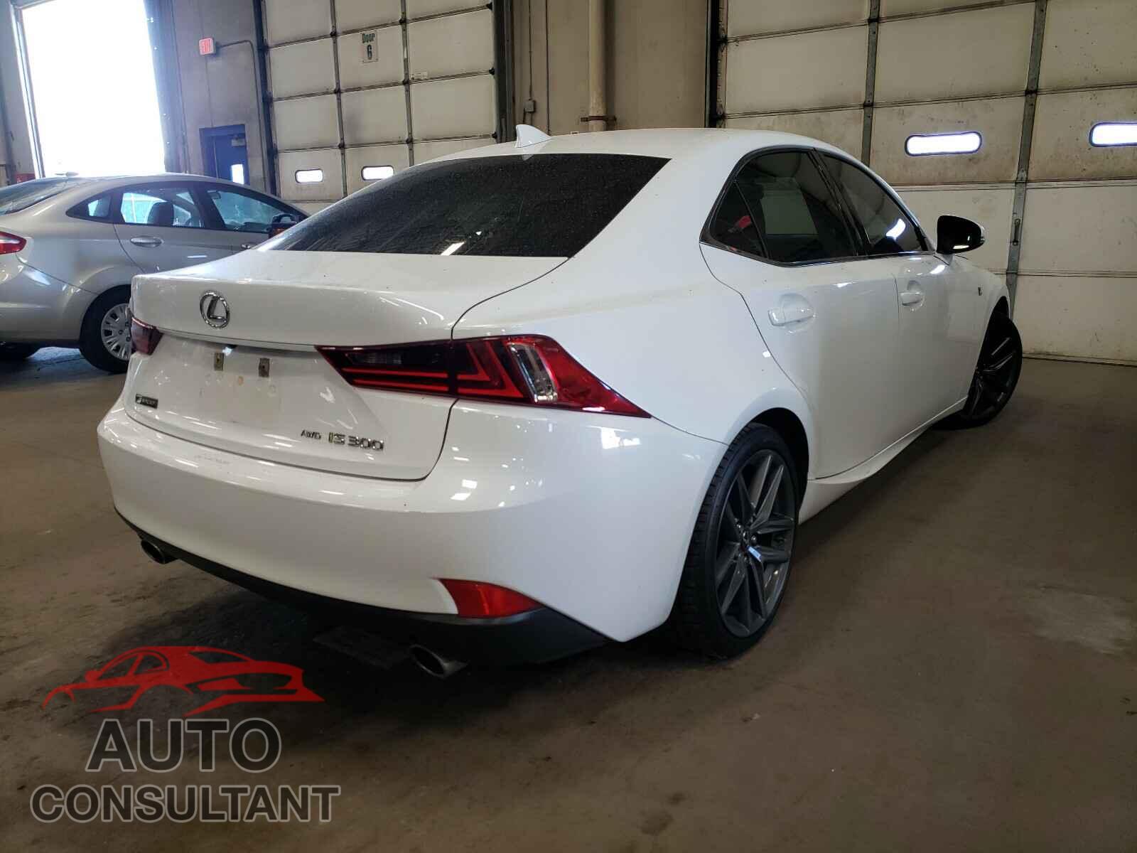 LEXUS IS 2016 - JTHCM1D20G5011000
