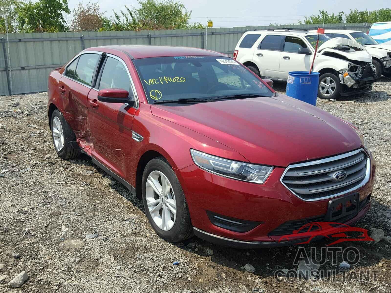 FORD TAURUS 2016 - 1FAHP2E82GG144620