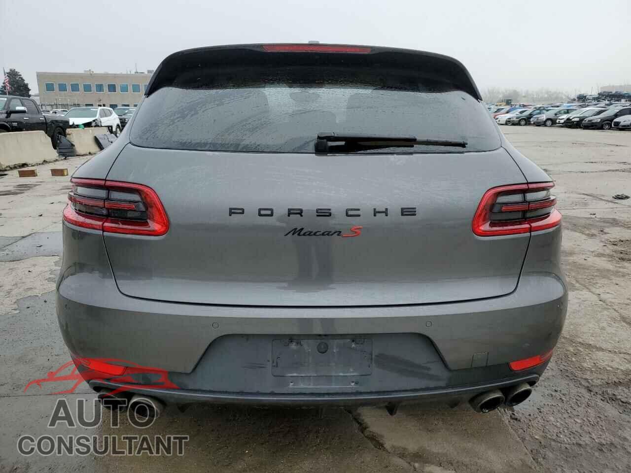 PORSCHE MACAN 2016 - WP1AB2A51GLB41221