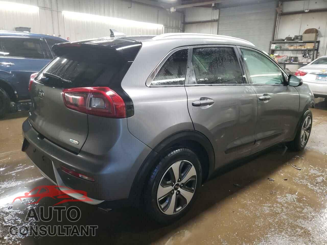 KIA NIRO 2017 - KNDCB3LC1H5089459