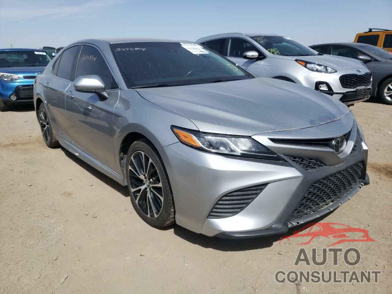 TOYOTA CAMRY 2019 - 4T1B11HK2KU743302
