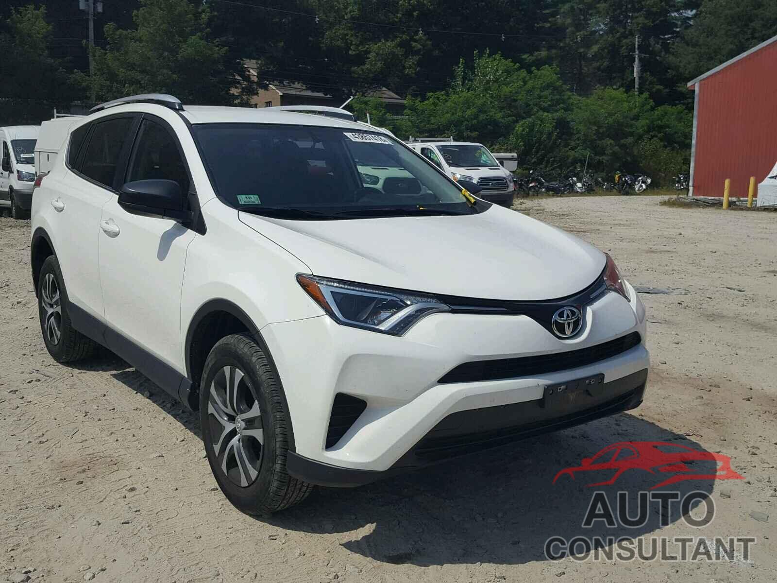 TOYOTA RAV4 LE 2016 - JTMBFREV3GJ102607