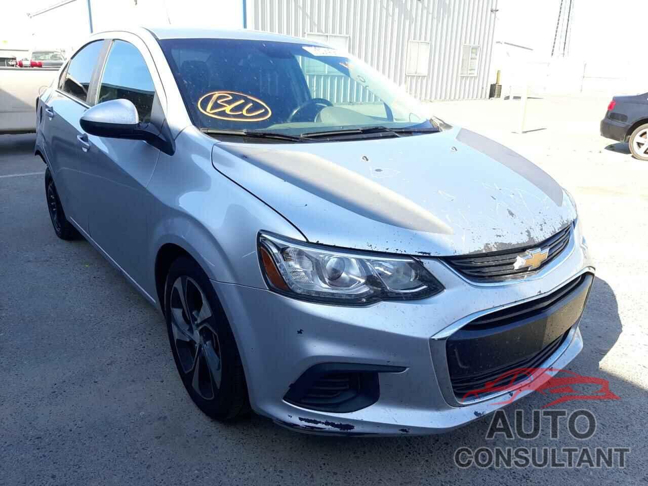 CHEVROLET SONIC 2017 - 1G1JF5SB3H4127353