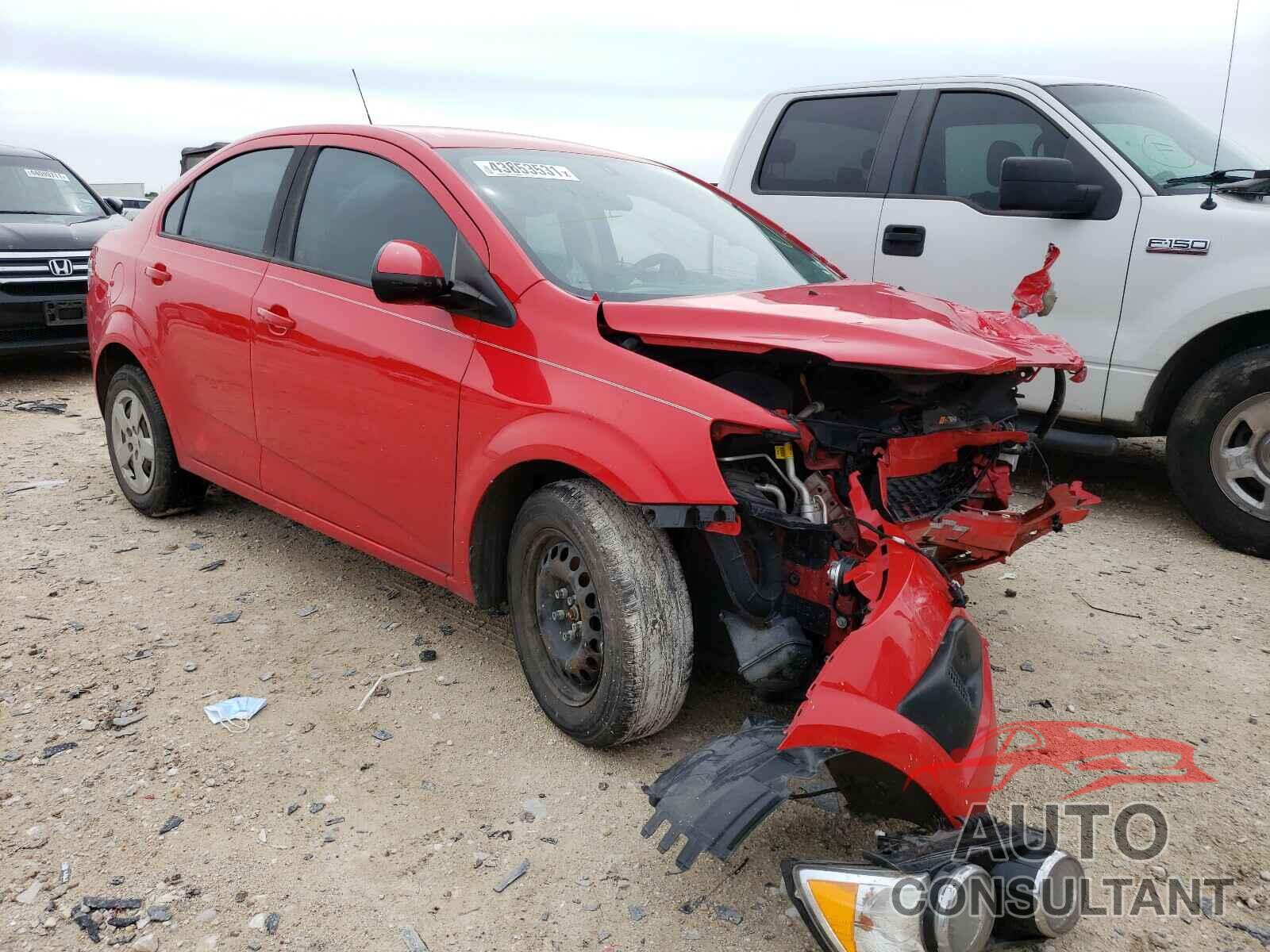 CHEVROLET SONIC 2016 - 1G1JA5SH1G4151460