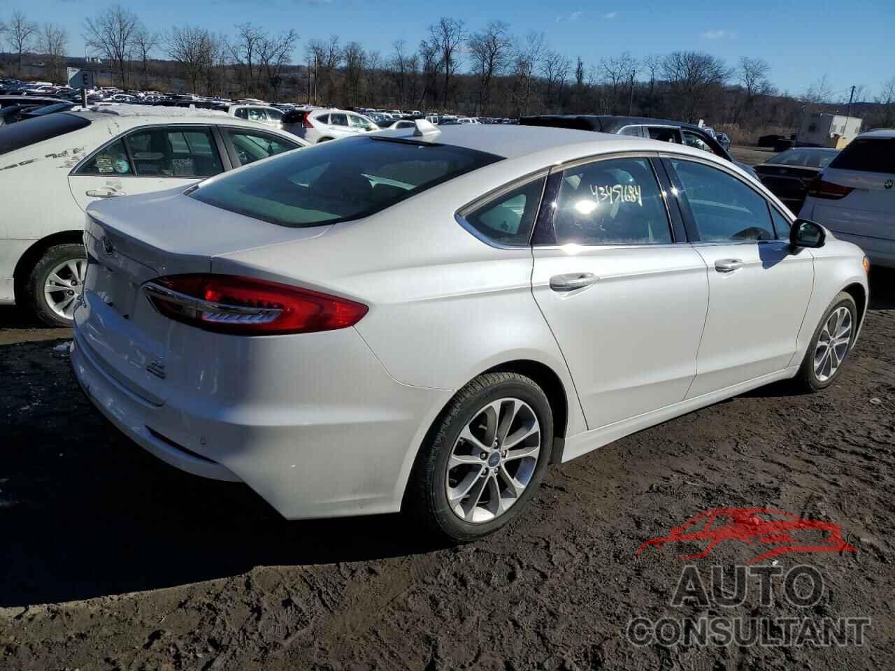 FORD FUSION 2020 - 3FA6P0LU3LR121670