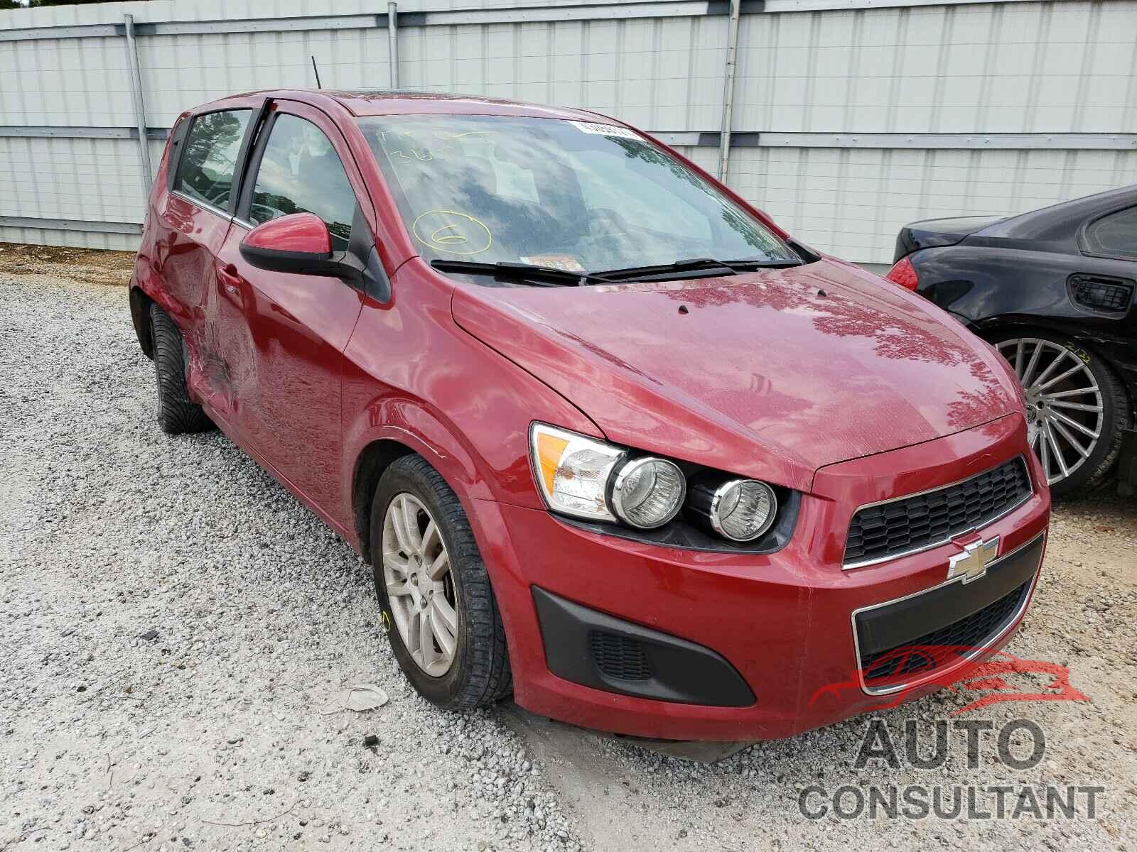 CHEVROLET SONIC 2016 - 1G1JC6SBXG4130182