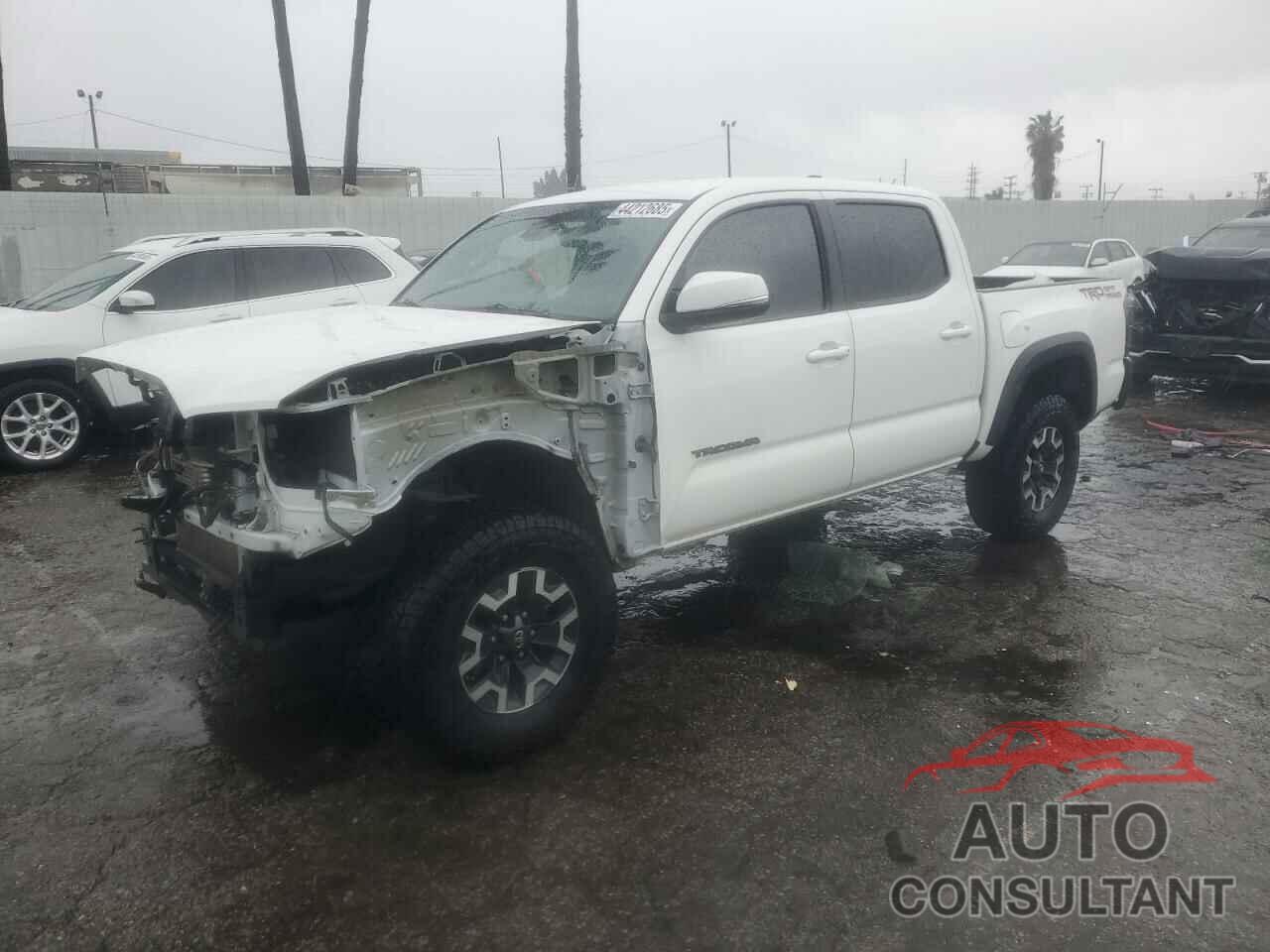 TOYOTA TACOMA 2020 - 3TMAZ5CNXLM120646