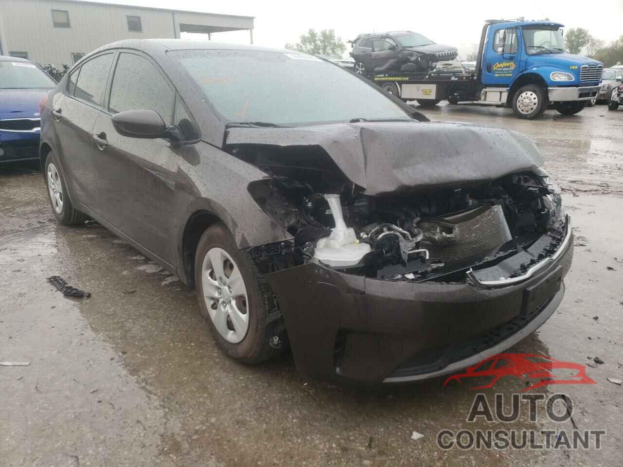 KIA FORTE 2018 - 3KPFK4A72JE215850