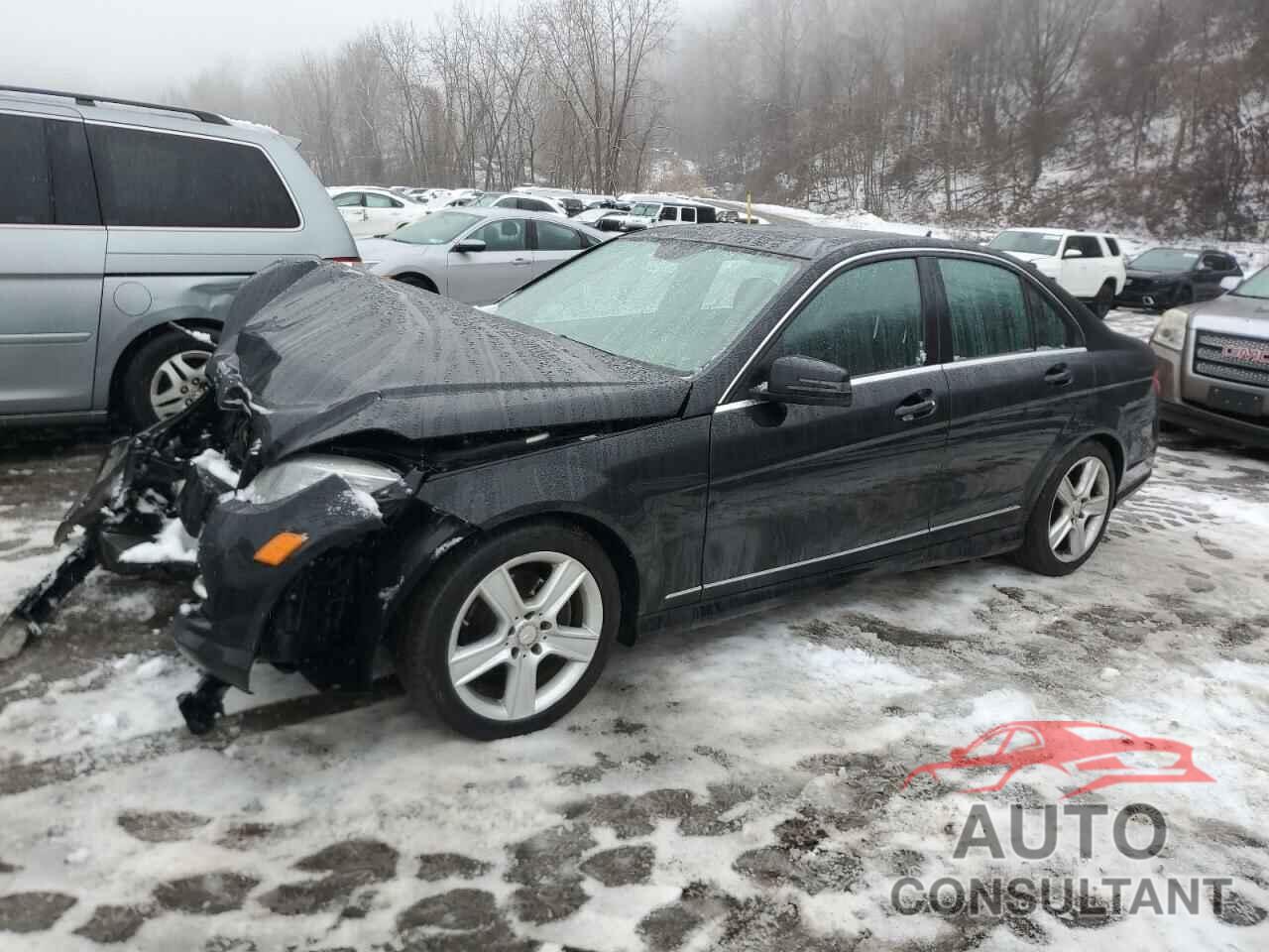 MERCEDES-BENZ C-CLASS 2011 - WDDGF8BB5BR153536