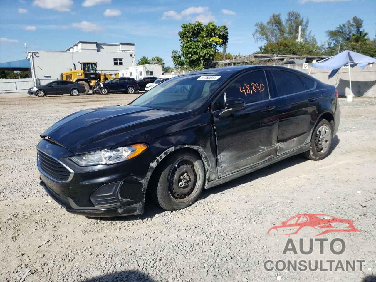 FORD FUSION 2020 - 3FA6P0G72LR103990