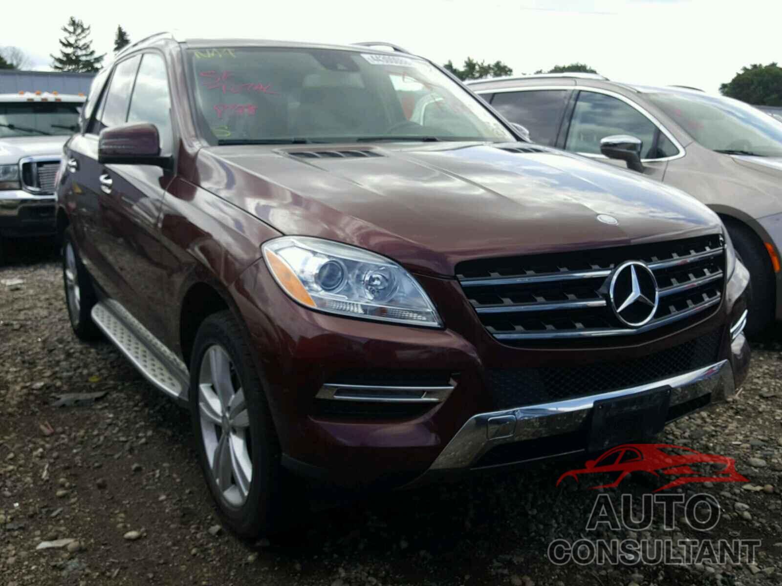 MERCEDES-BENZ ML 350 4MATIC 2015 - 4JGDA5HB3FA541575