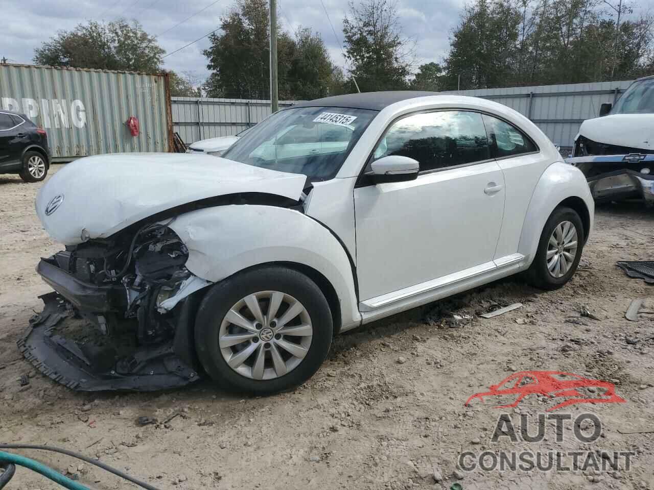 VOLKSWAGEN BEETLE 2019 - 3VWFD7AT4KM710239