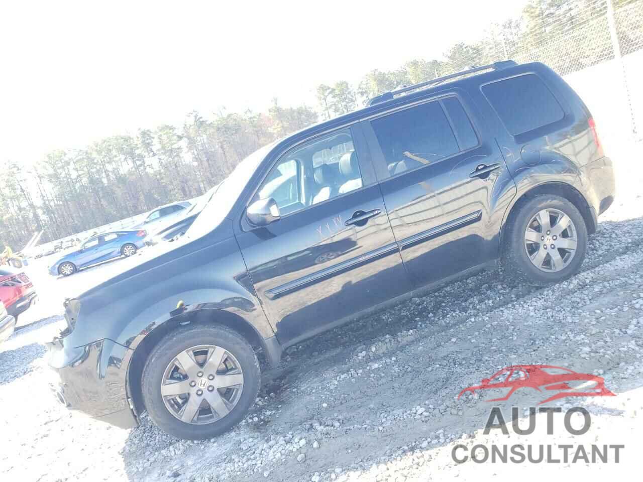 HONDA PILOT 2013 - 5FNYF4H94DB042027