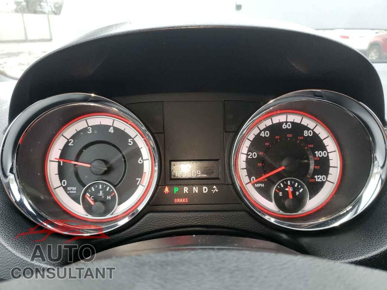 DODGE CARAVAN 2018 - 2C4RDGBG5JR201818