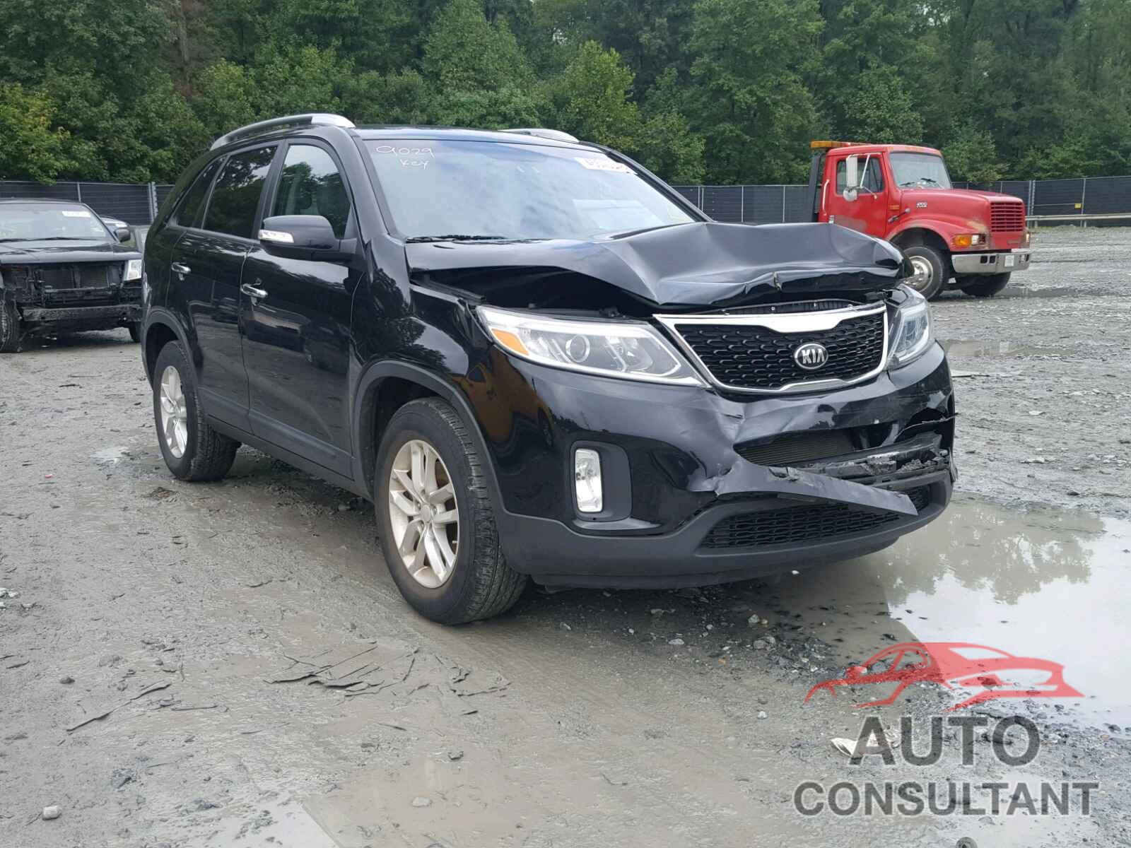 KIA SORENTO LX 2015 - 5XYKT4A6XFG626698